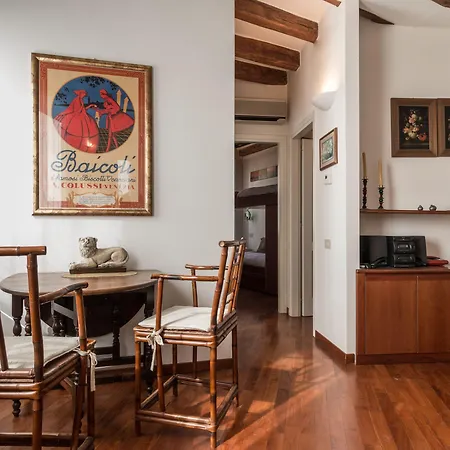 Lägenhet 7 Windows On By Lionhost *