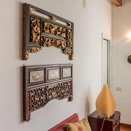 7 Windows On By Lionhost Βενετία