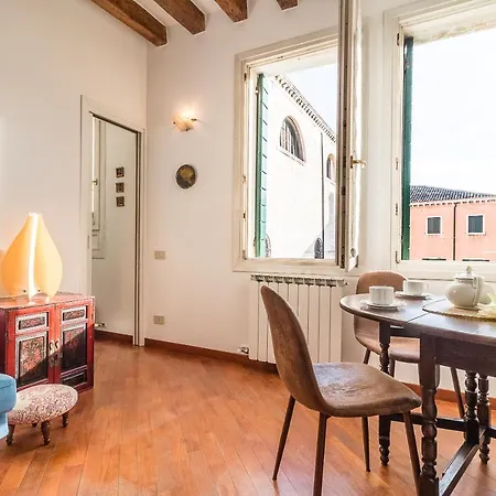 7 Windows On By Lionhost